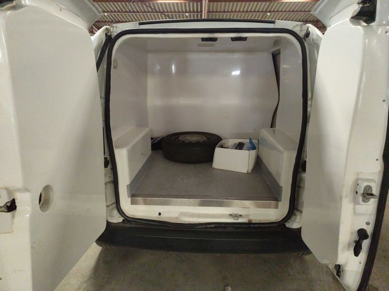 Fiat Fiorino 1.3 M-Jet SX Kasten — zdjęcie 9