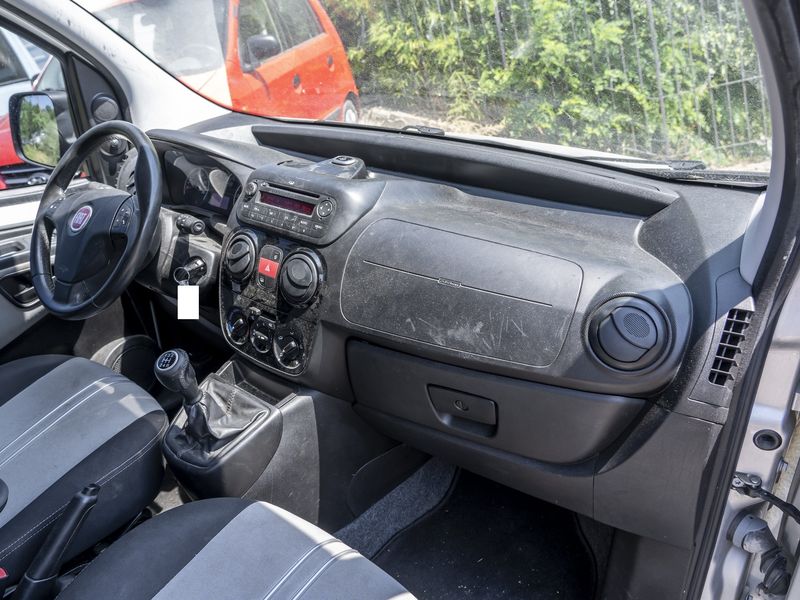 Fiat Qubo 1.3 M-Jet Dynamic — zdjęcie 11