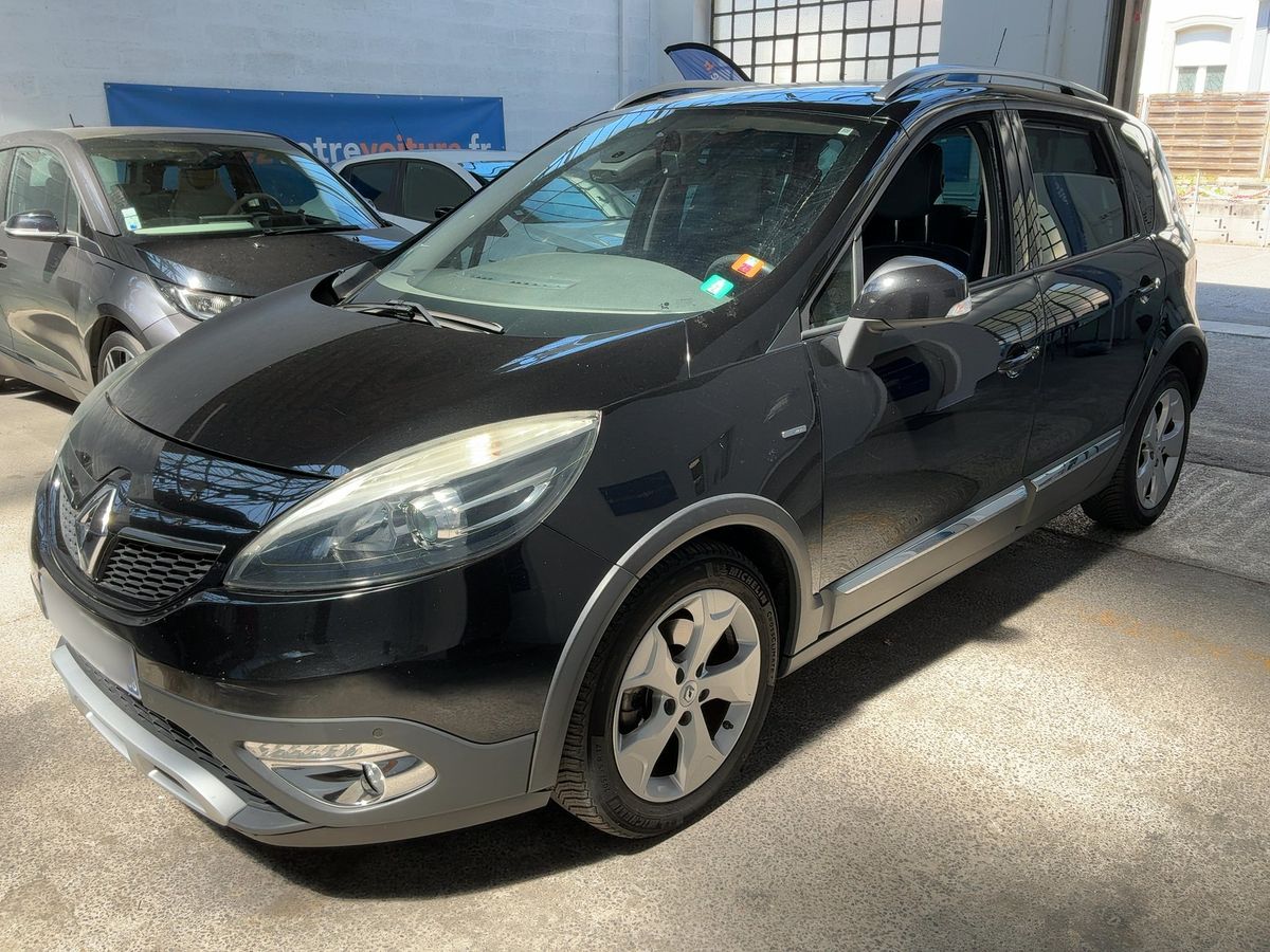 Renault Scenic 2015 — photo 1