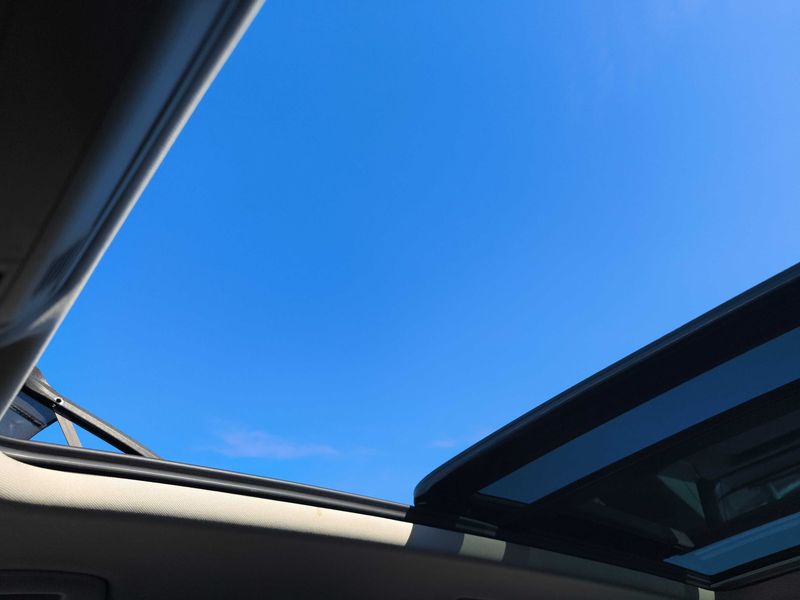 Volkswagen Tiguan 2.0 TDI Advance BlueMotion Tech — zdjęcie 18