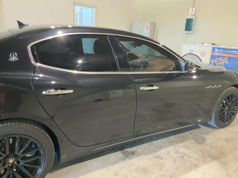 Maserati Ghibli 3.0 V6 Diesel — zdjęcie 7