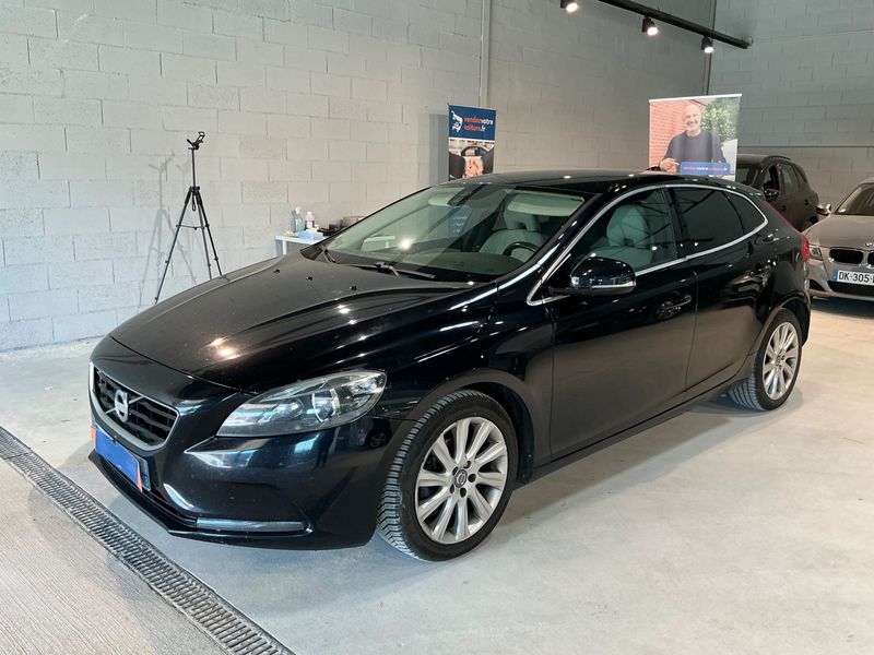 Volvo V40 1.6 D2 Momentum