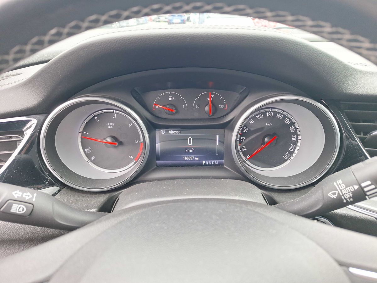 Opel Insignia 2018 — photo 13