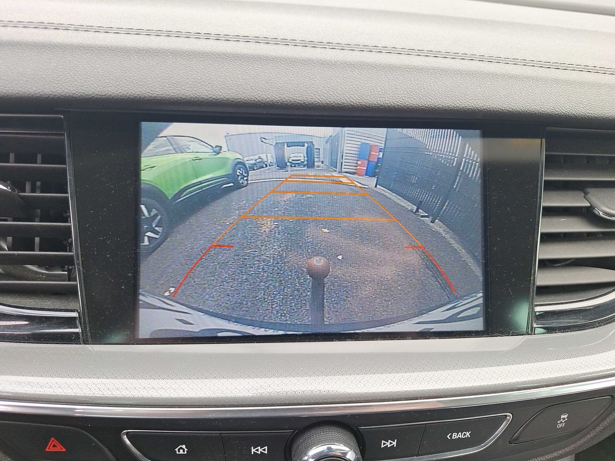 Opel Insignia 2018 — photo 34