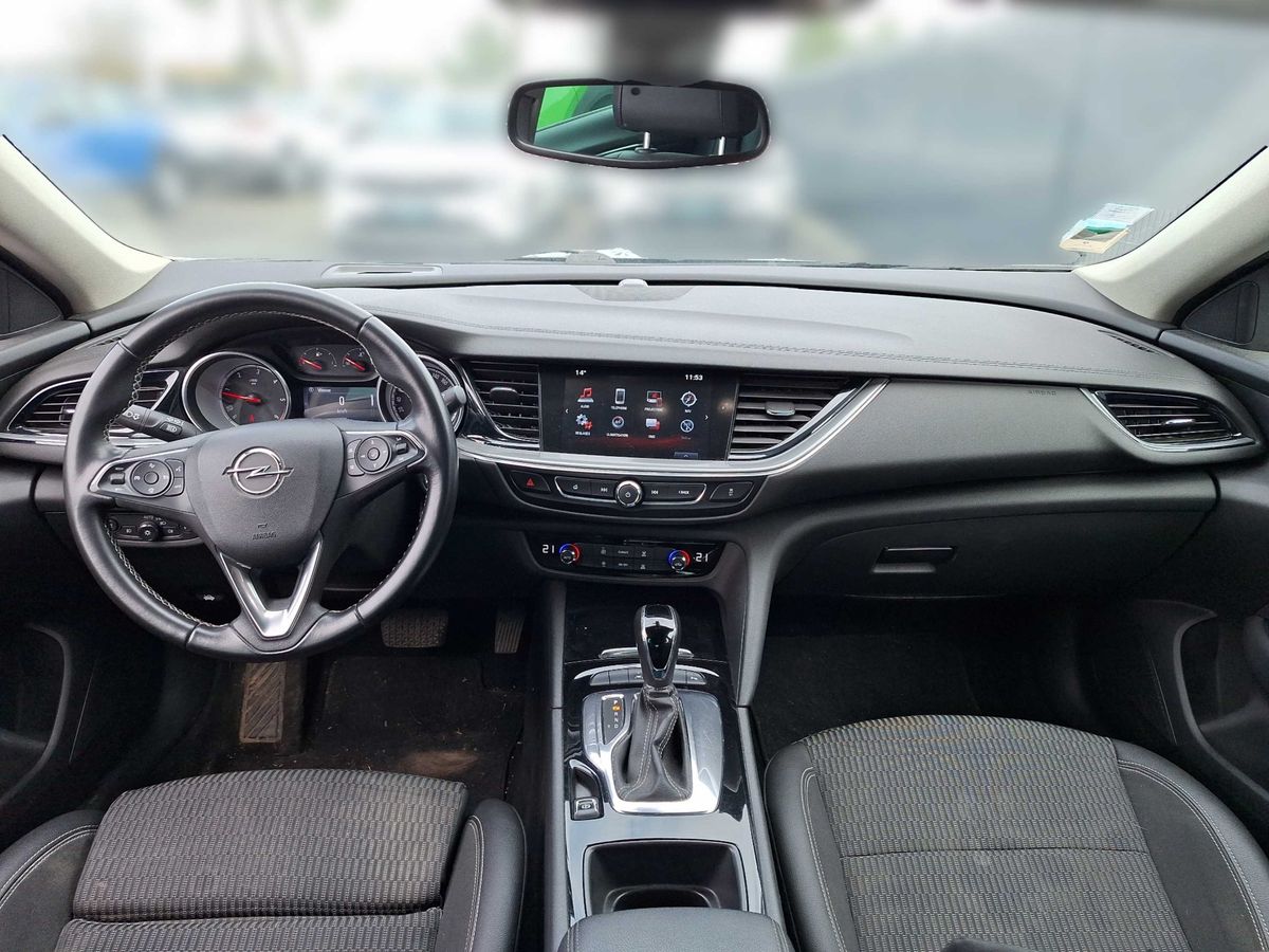 Opel Insignia 2018 — photo 12