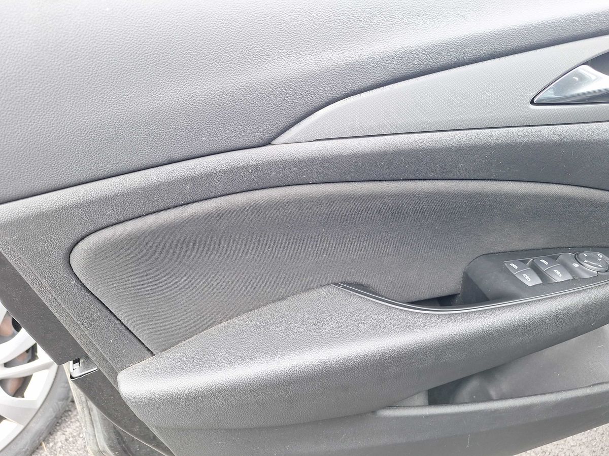 Opel Insignia 2018 — photo 77