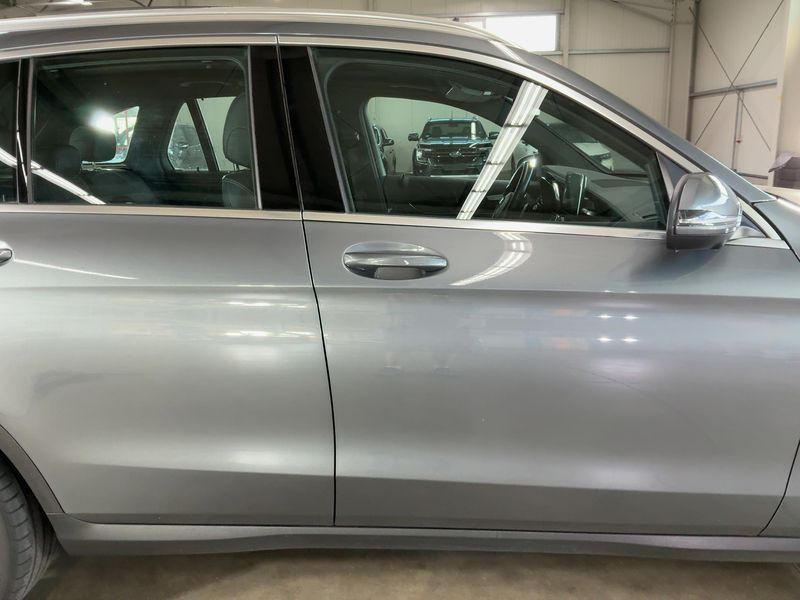 Mercedes-Benz GLC-Klasse GLC 220 4Matic AMG Line 2016 – снимка 10