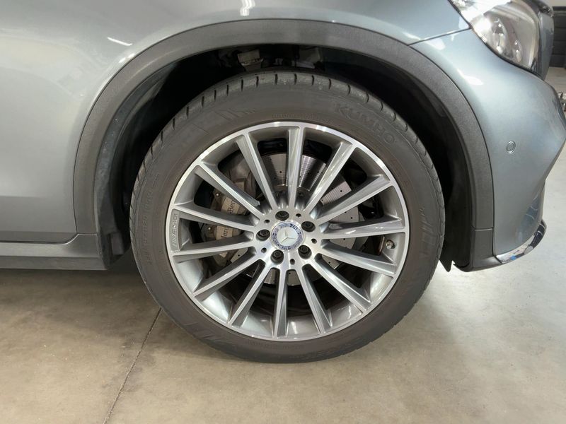 Mercedes-Benz GLC-Klasse GLC 220 4Matic AMG Line 2016 – снимка 11