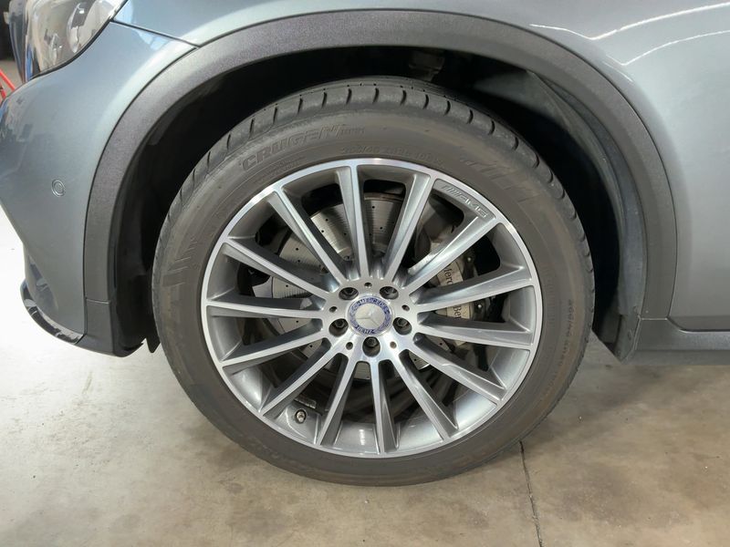 Mercedes-Benz GLC-Klasse GLC 220 4Matic AMG Line 2016 – снимка 3
