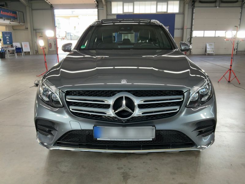 Mercedes-Benz GLC-Klasse GLC 220 4Matic AMG Line 2016 – снимка 14