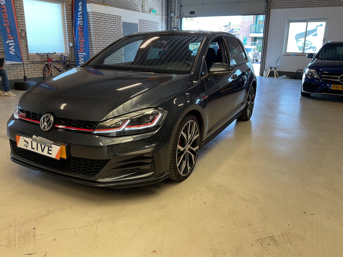 Volkswagen Golf VII 2.0 TSI GTI Performance BlueMotion