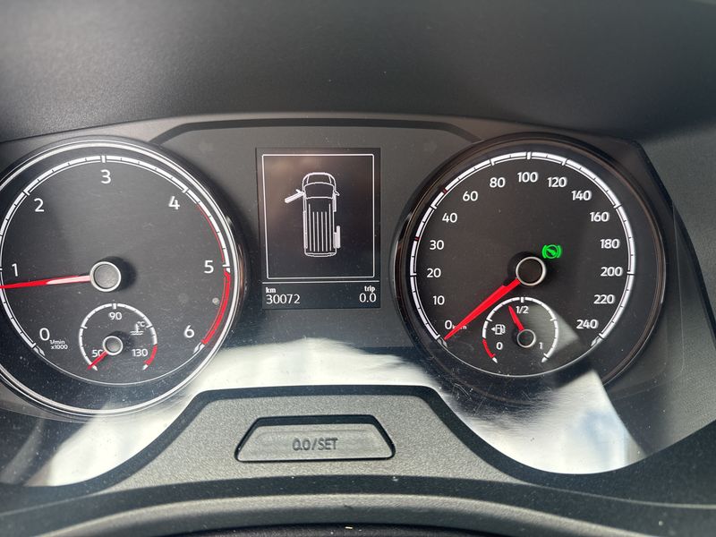 Volkswagen T6 Kombi 2.0 TDI lang FWD — zdjęcie 12