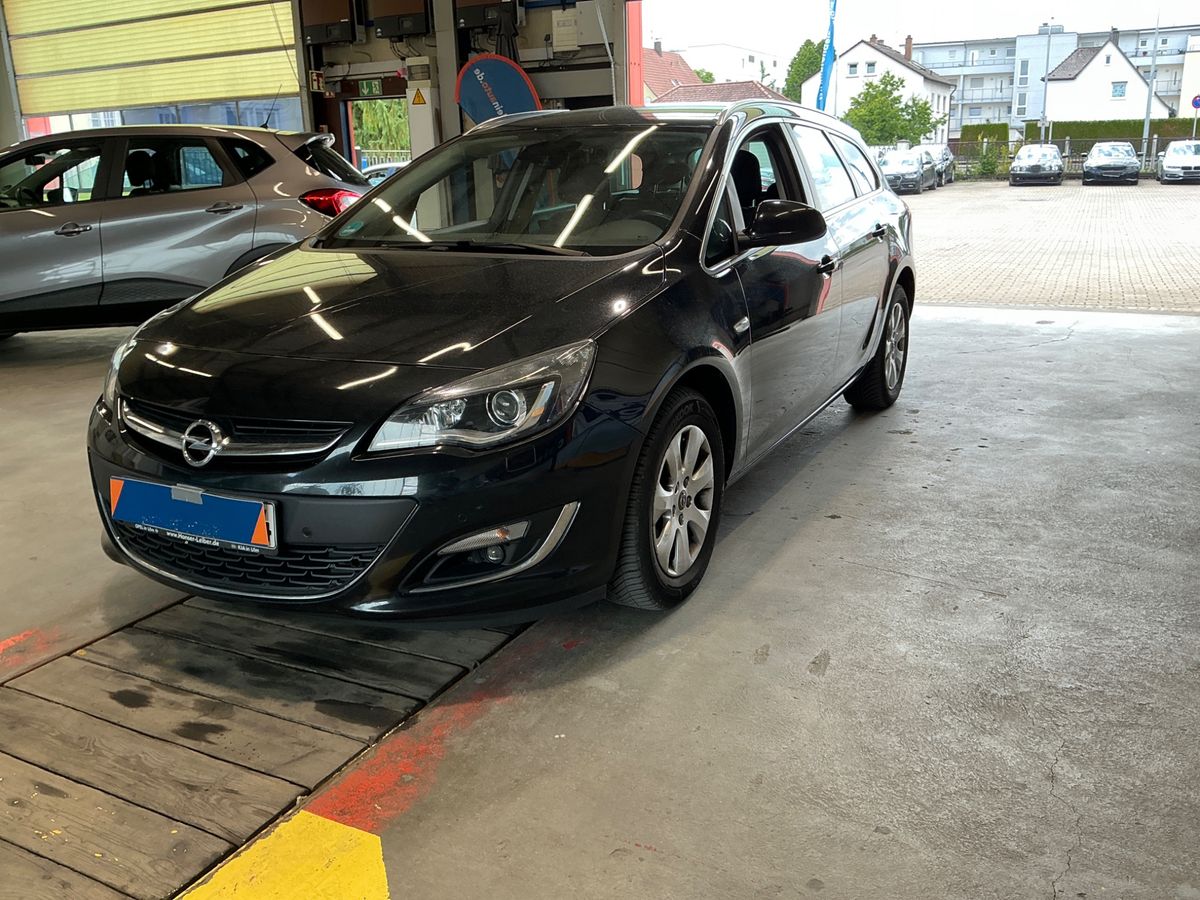 Opel Astra 2016