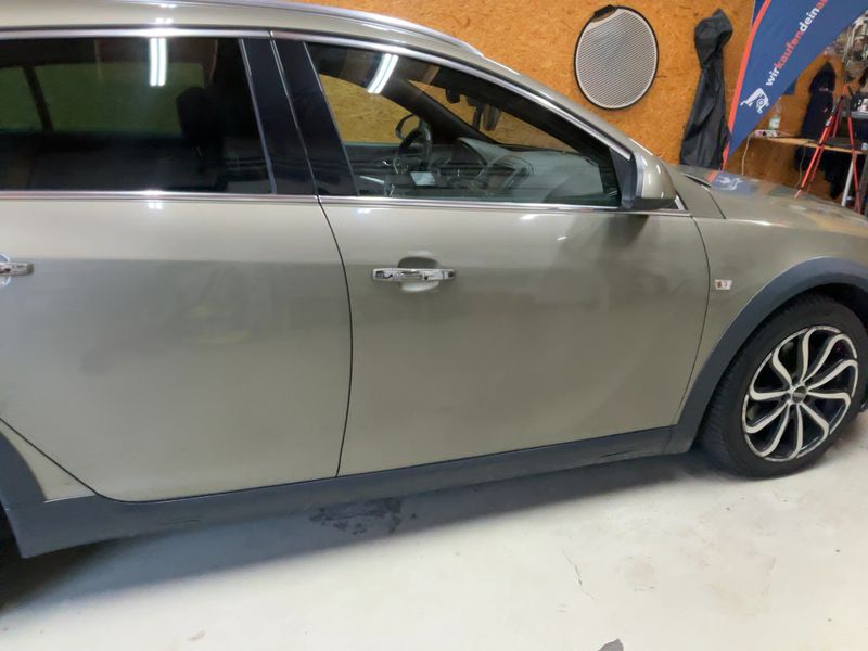 Opel Insignia Country Tourer 2.0 CDTI Basis 4x4 ecoFlex — zdjęcie 7