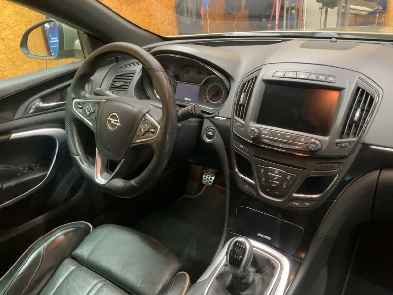 Opel Insignia Country Tourer 2.0 CDTI Basis 4x4 ecoFlex — zdjęcie 12