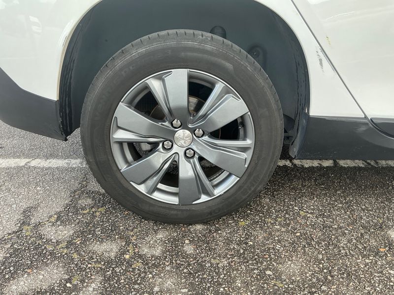 Peugeot 2008 1.2 VTi Active 2016 – снимка 9