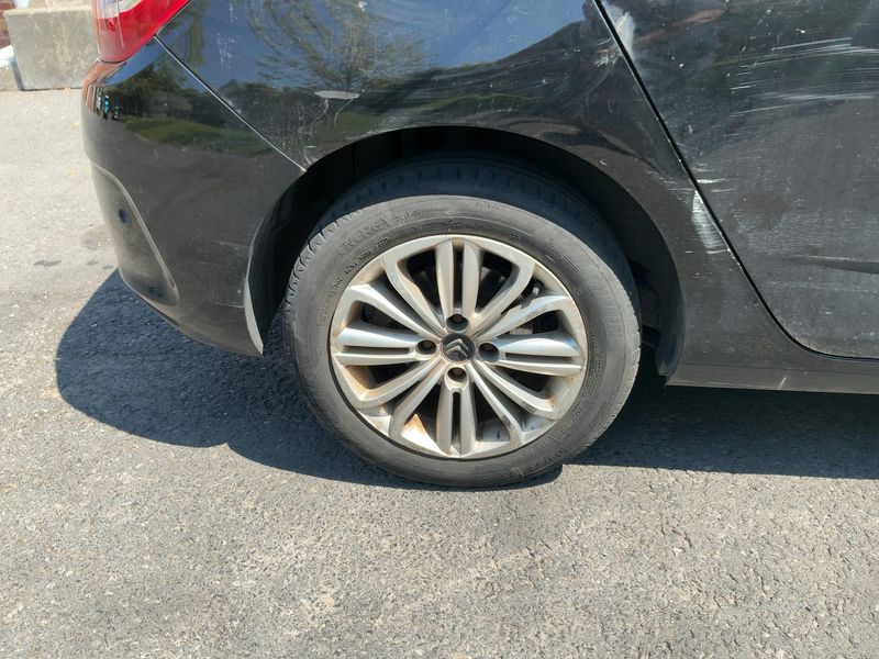 Citroen C4 1.6 HDi Exclusive 2014 – снимка 9