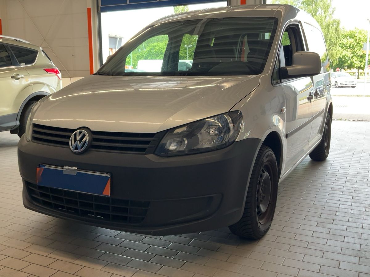 Volkswagen Caddy 2015 — photo 1