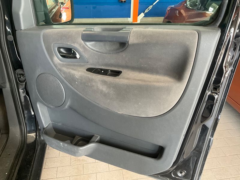 Fiat Scudo 2.0 JTDM Panorama Family L2H1 130 Multijet 2014 – снимка 26