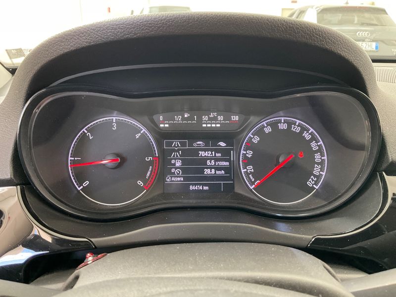 Opel Corsa 1.3 CDTI B-Color ecoFlex 2015 – снимка 18