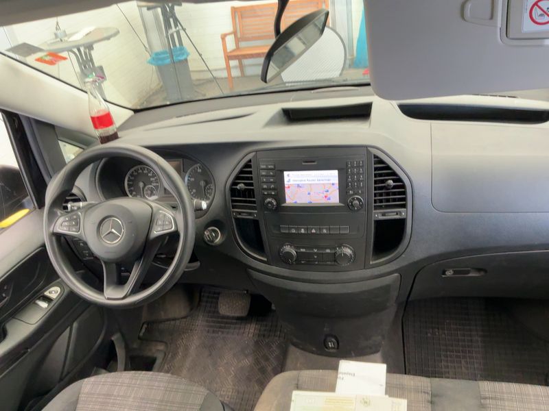 Mercedes-Benz Vito Tourer 116 CDI lang Pro — zdjęcie 12