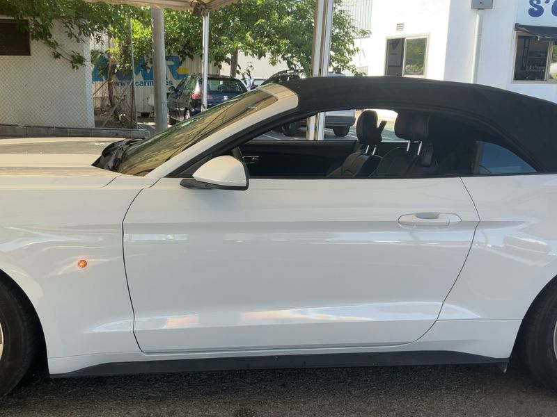 Ford Mustang 5.0 Ti-VCT V8 GT Convertible — zdjęcie 4