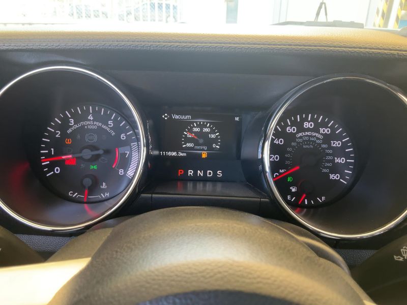 Ford Mustang 5.0 Ti-VCT V8 GT Convertible — zdjęcie 13