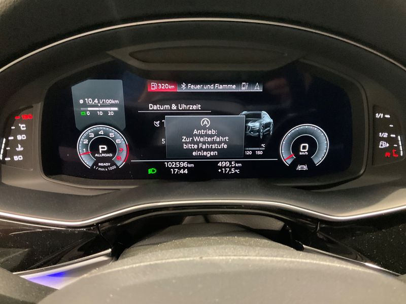 Audi Q8 55 TFSI quattro — zdjęcie 13