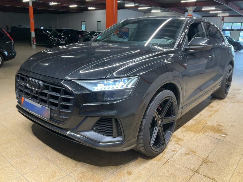 Audi Q8 55 TFSI quattro