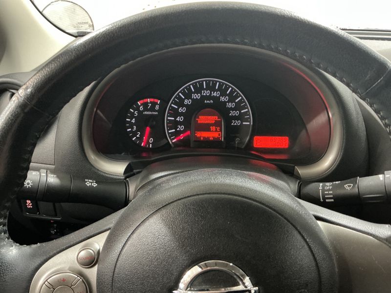 Nissan Micra 1.2 Acenta — zdjęcie 13