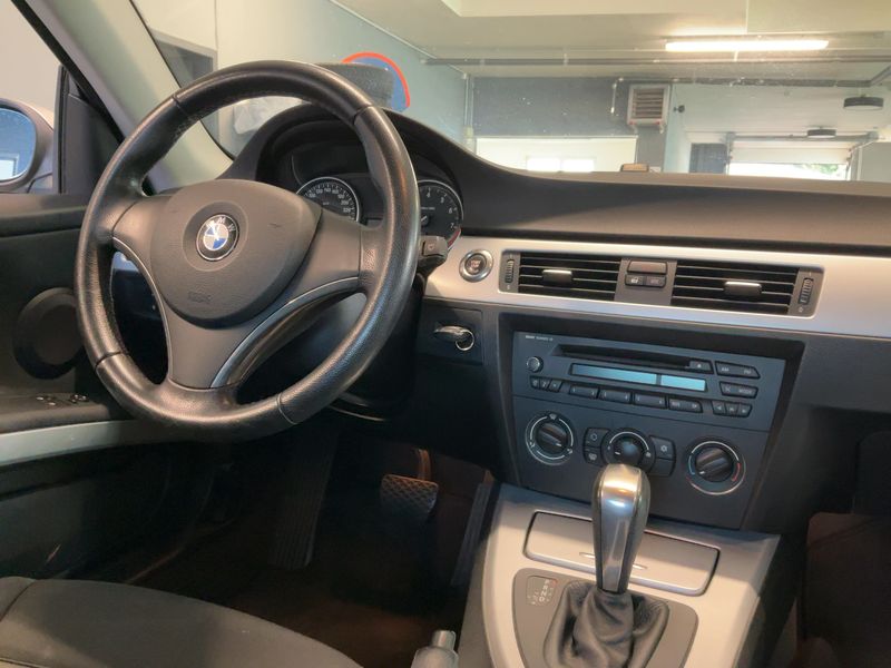 BMW 3er 325i — zdjęcie 12