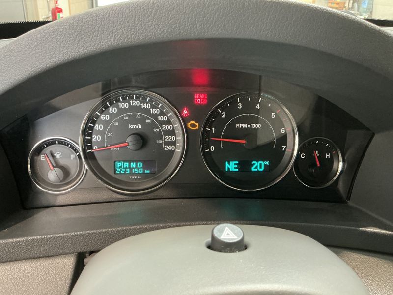 Jeep Grand Cherokee 3.0 CRD Limited — zdjęcie 13