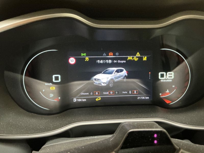 MG ZS 1.5 VTi Luxury — zdjęcie 13