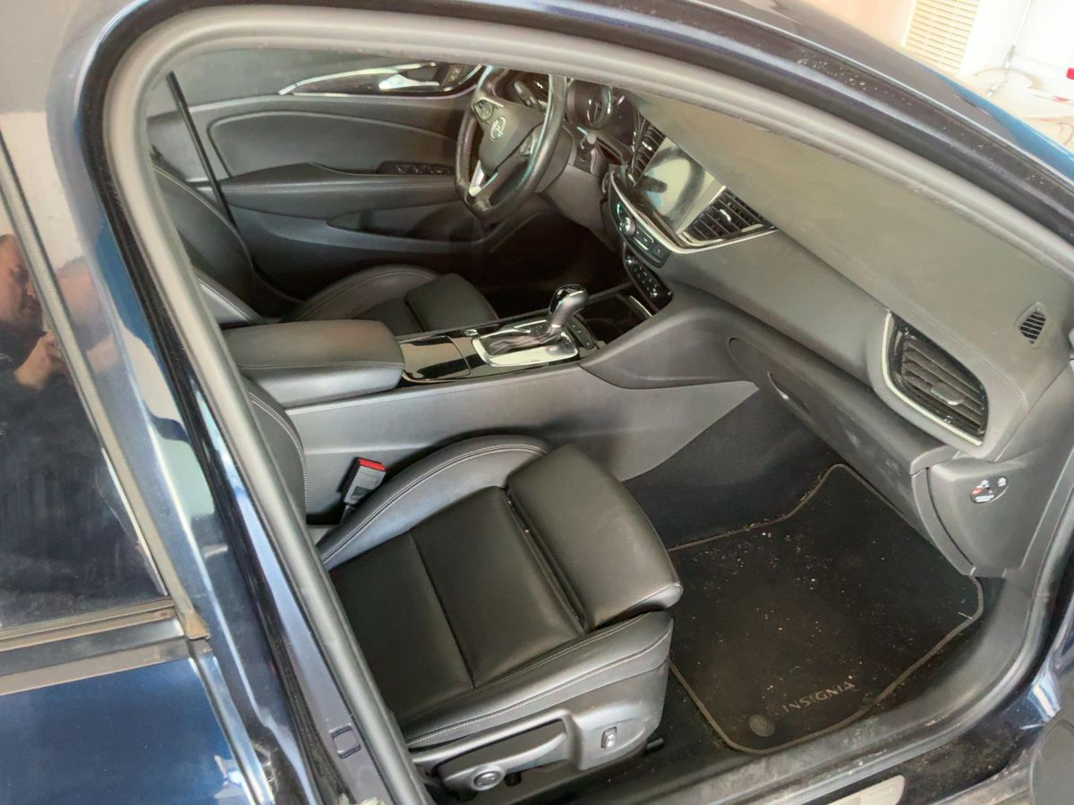 Opel Insignia 2019 — photo 17