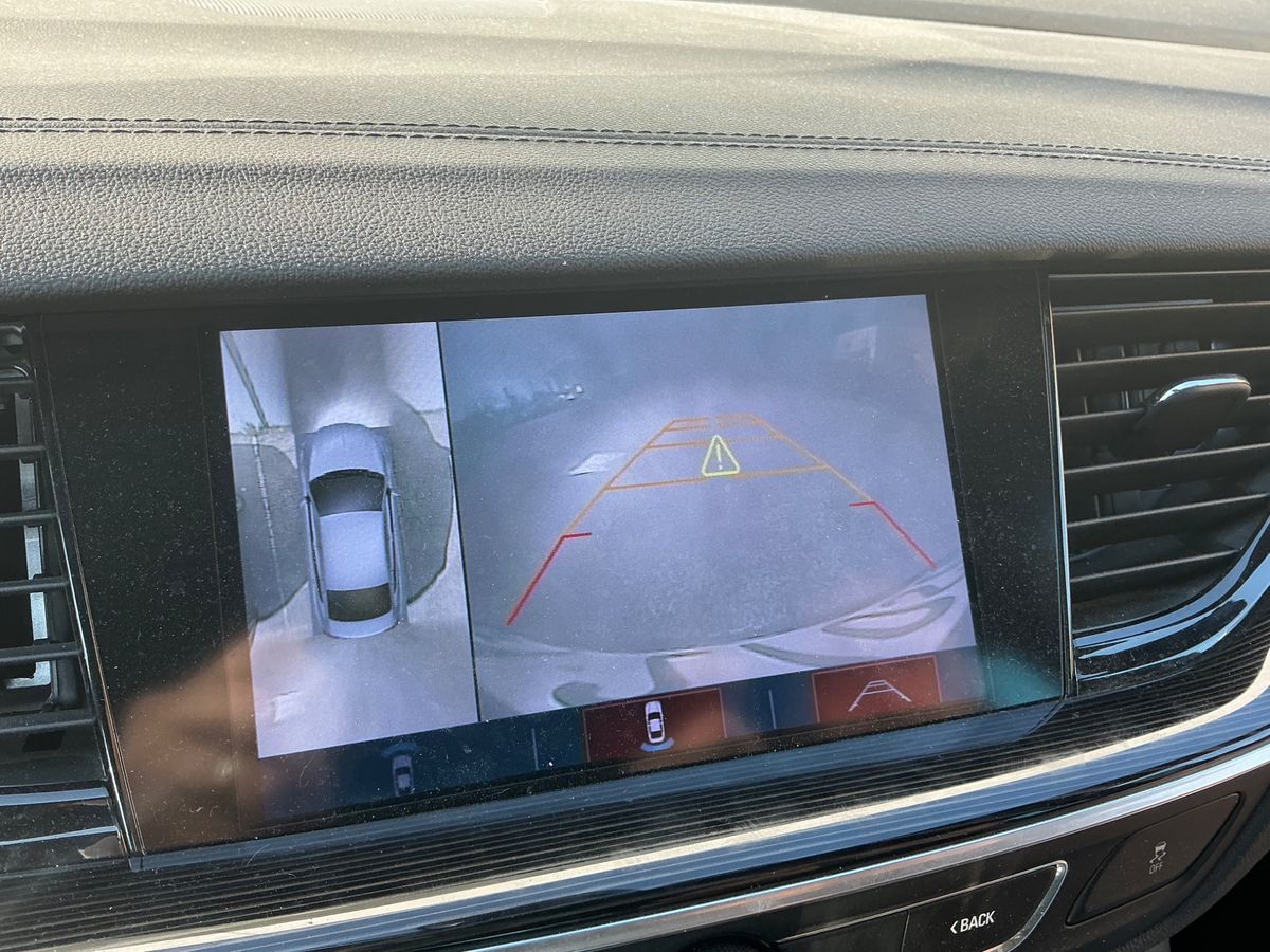Opel Insignia 2019 — photo 28