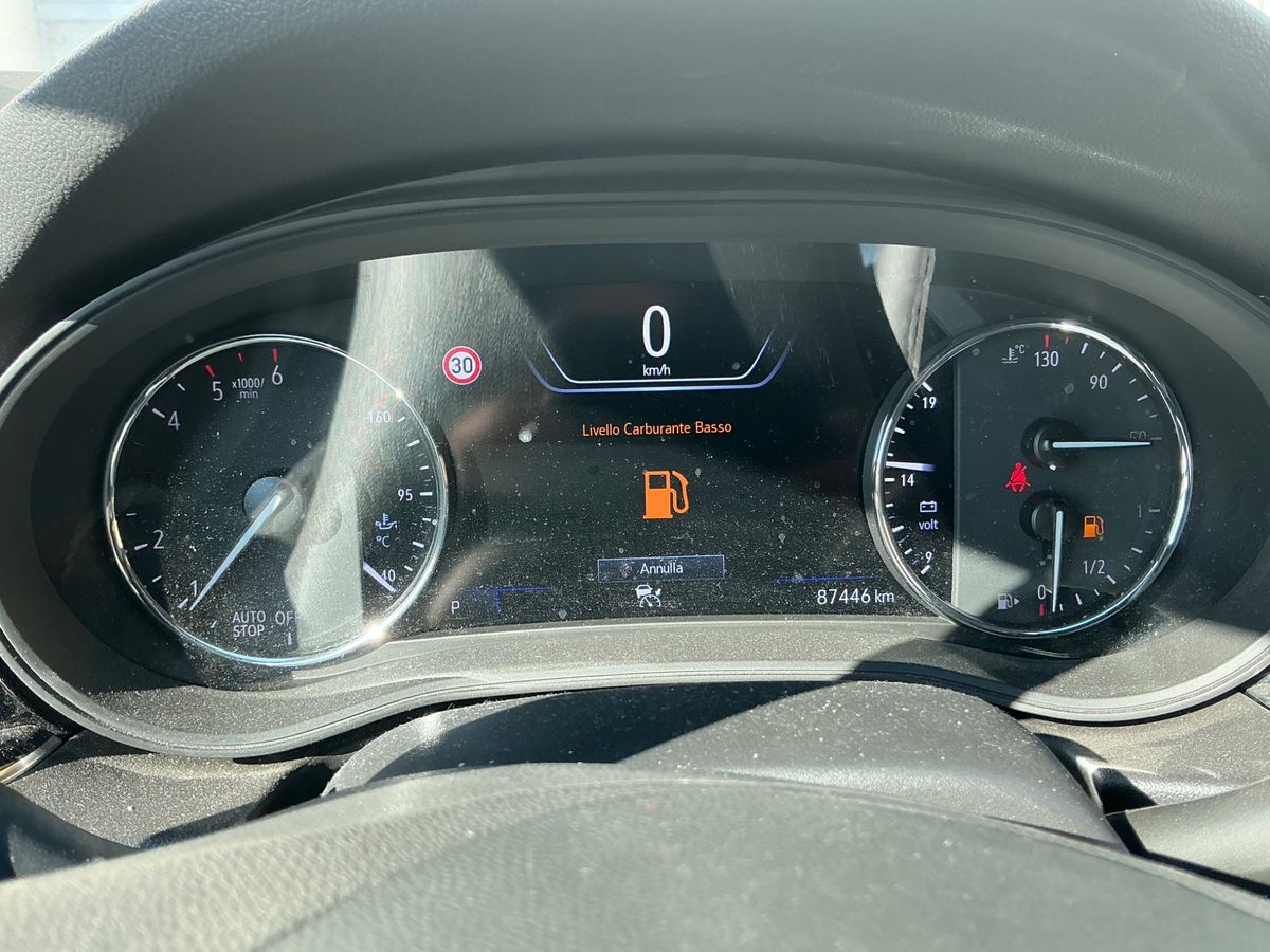 Opel Insignia 2019 — photo 19