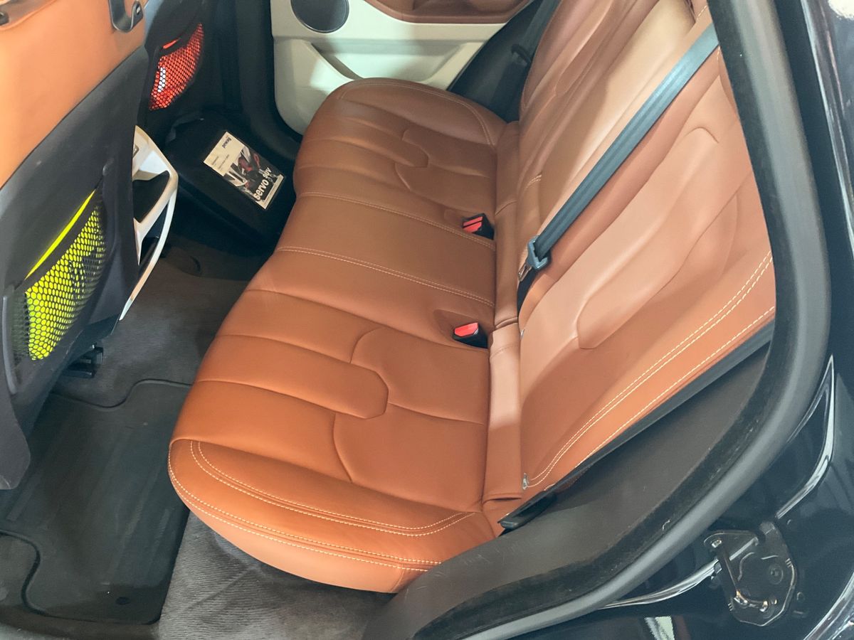 Land Rover 2016 — photo 42