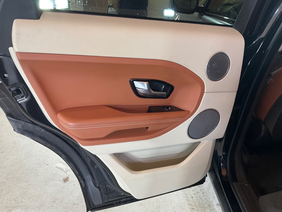 Land Rover 2016 — photo 36