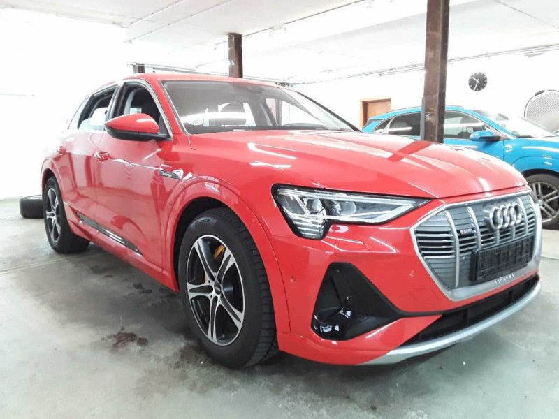 Audi e-tron d'occasion
