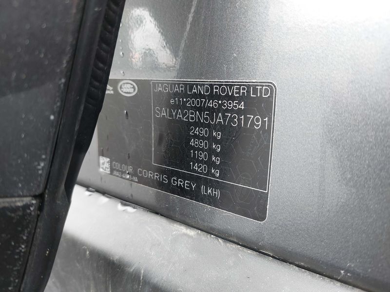 Land Rover Range Rover Velar 2.0 Diesel S — zdjęcie 16