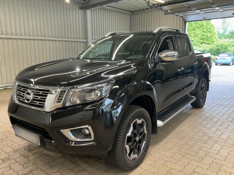 Nissan Navara NP-300 2.3 dCi N-Guard Double Cab 4x4