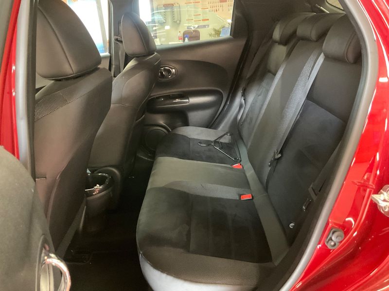 Nissan Juke 1.5 dCi Blacktop — zdjęcie 14