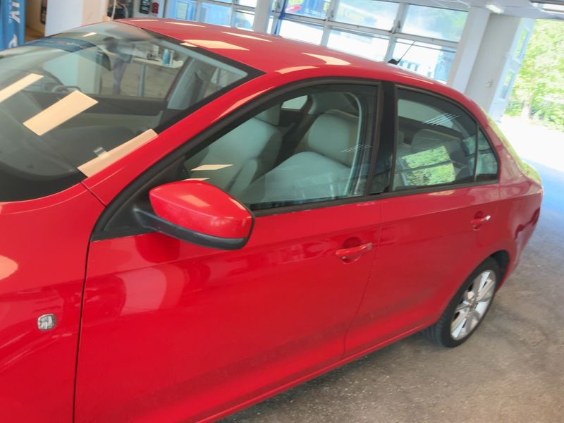 Skoda Rapid 1.2 TSI Elegance — zdjęcie 4