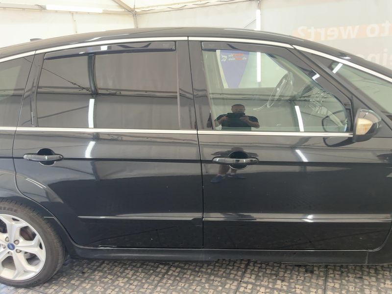 Ford S-Max 2.0 EcoBoost Titanium S — zdjęcie 7