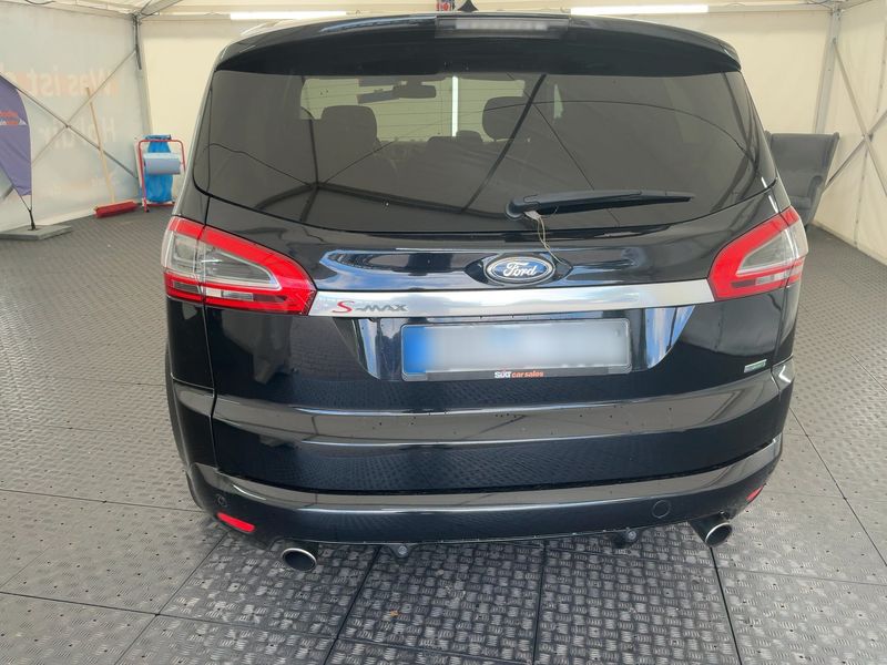 Ford S-Max 2.0 EcoBoost Titanium S — zdjęcie 5