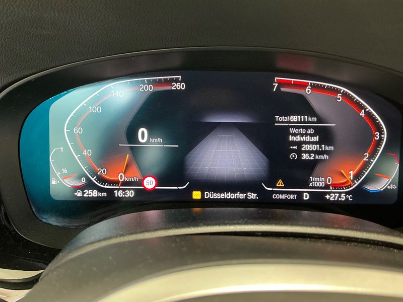 BMW 5er 530i xDrive M Sport — zdjęcie 13