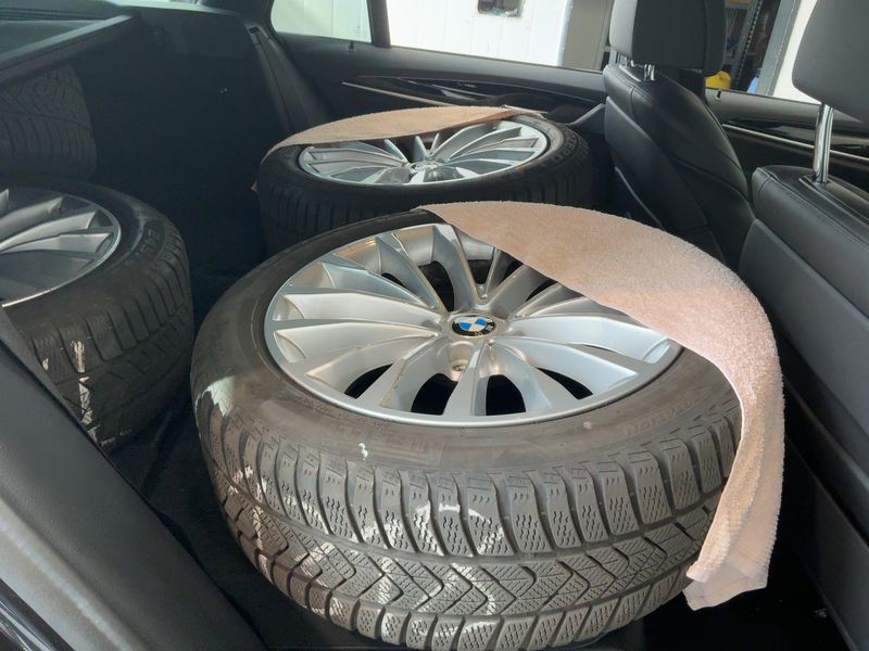 BMW 5er 530i xDrive M Sport — zdjęcie 14