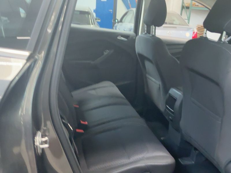 Ford Kuga 1.5 EcoBoost Trend — zdjęcie 14