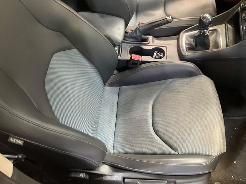 Seat Leon 1.6 TDI Style 2015 – снимка 31