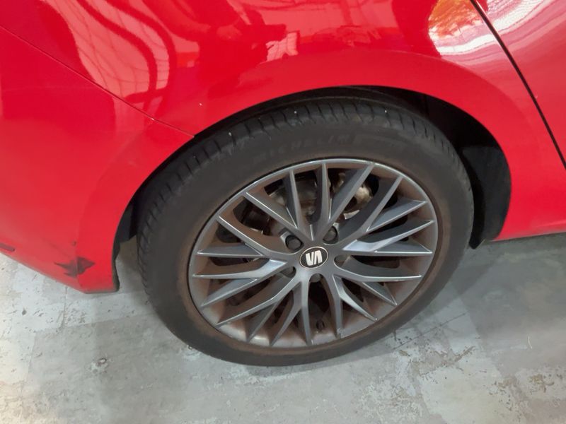 Seat Leon 1.6 TDI Style 2015 – снимка 9